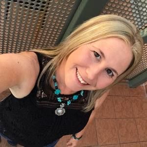 Meet your Posher, Darci